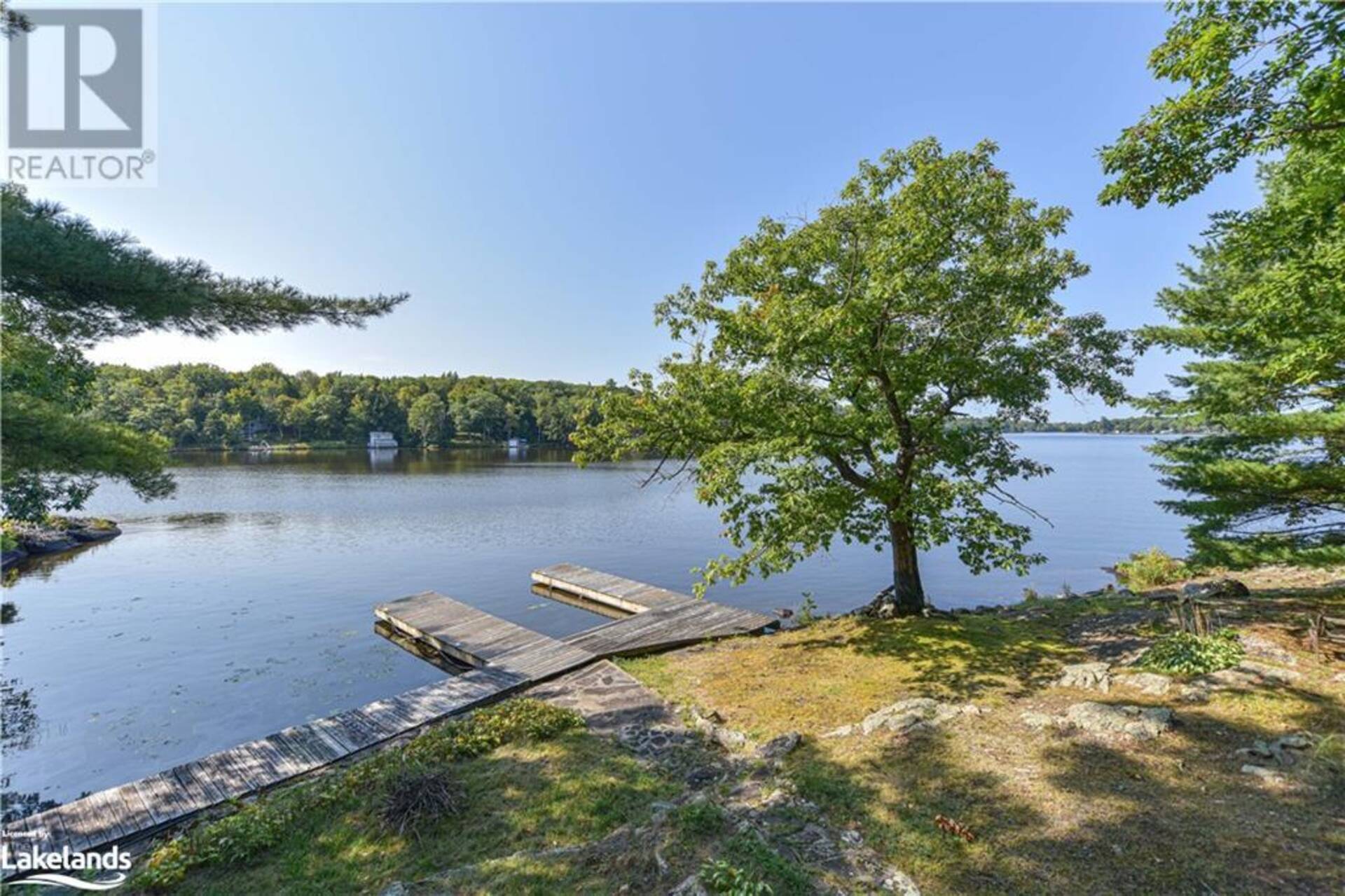 2910 MACLEAN LK N S Road Port Severn