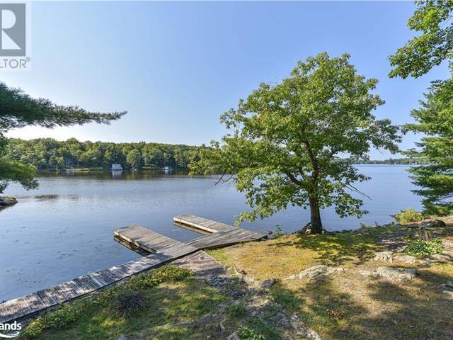 2910 MACLEAN LK N S Road Port Severn Ontario