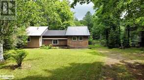 2424 FRASERBURG Road Bracebridge