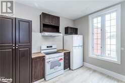 249 KING Street Unit# Upper Midland