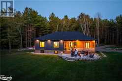 1088 GOLDEN BEACH Road Bracebridge