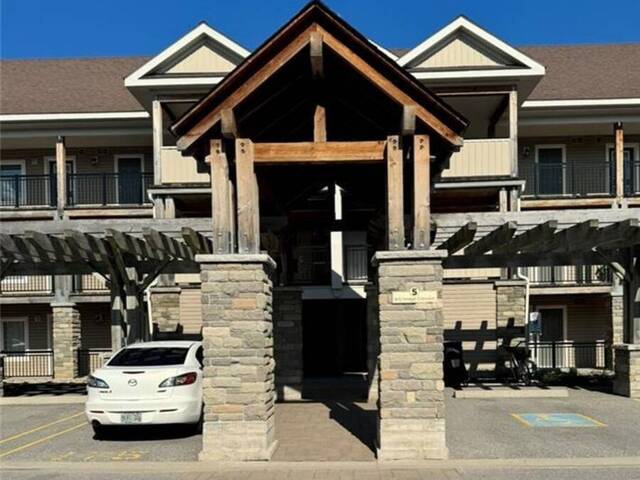 5 ANCHORAGE Crescent Unit# 302 Collingwood Ontario