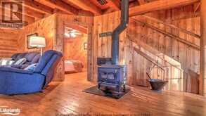 30 MCVITTIE Island Bracebridge