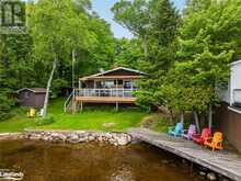 95 ROBINSON Road Magnetawan