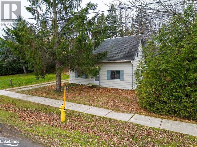 35 KING Street W Thornbury Ontario