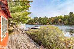 1006 BOOTH Lane Gravenhurst