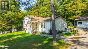 165 SUNNYSIDE Street Haliburton