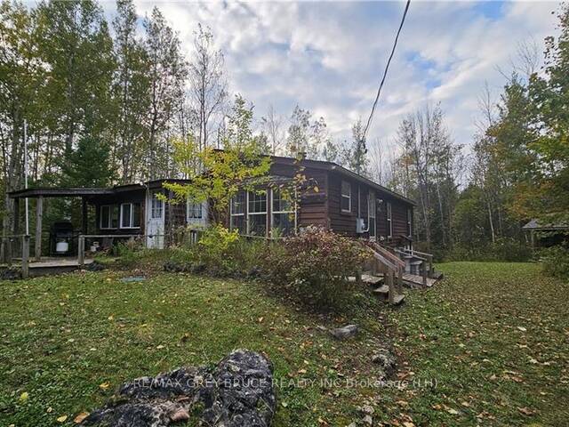 41 MAPLE DRIVE Northern Bruce Peninsula Ontario