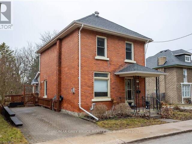 716 5TH AVENUE E Owen Sound