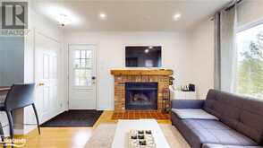 23 DAWSON Drive Unit# 101 Collingwood