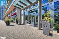 2230 LAKE SHORE Boulevard W Unit# LPH5 Toronto