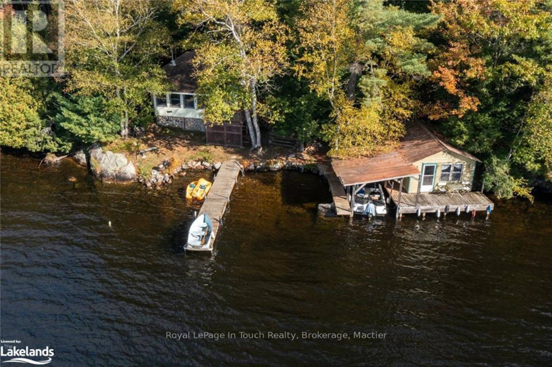 18 HEALEY LAKE The Archipelago