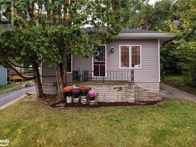 3 CORA Street E Huntsville Ontario