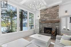 27 PLAYFAIR ISLAND Seguin