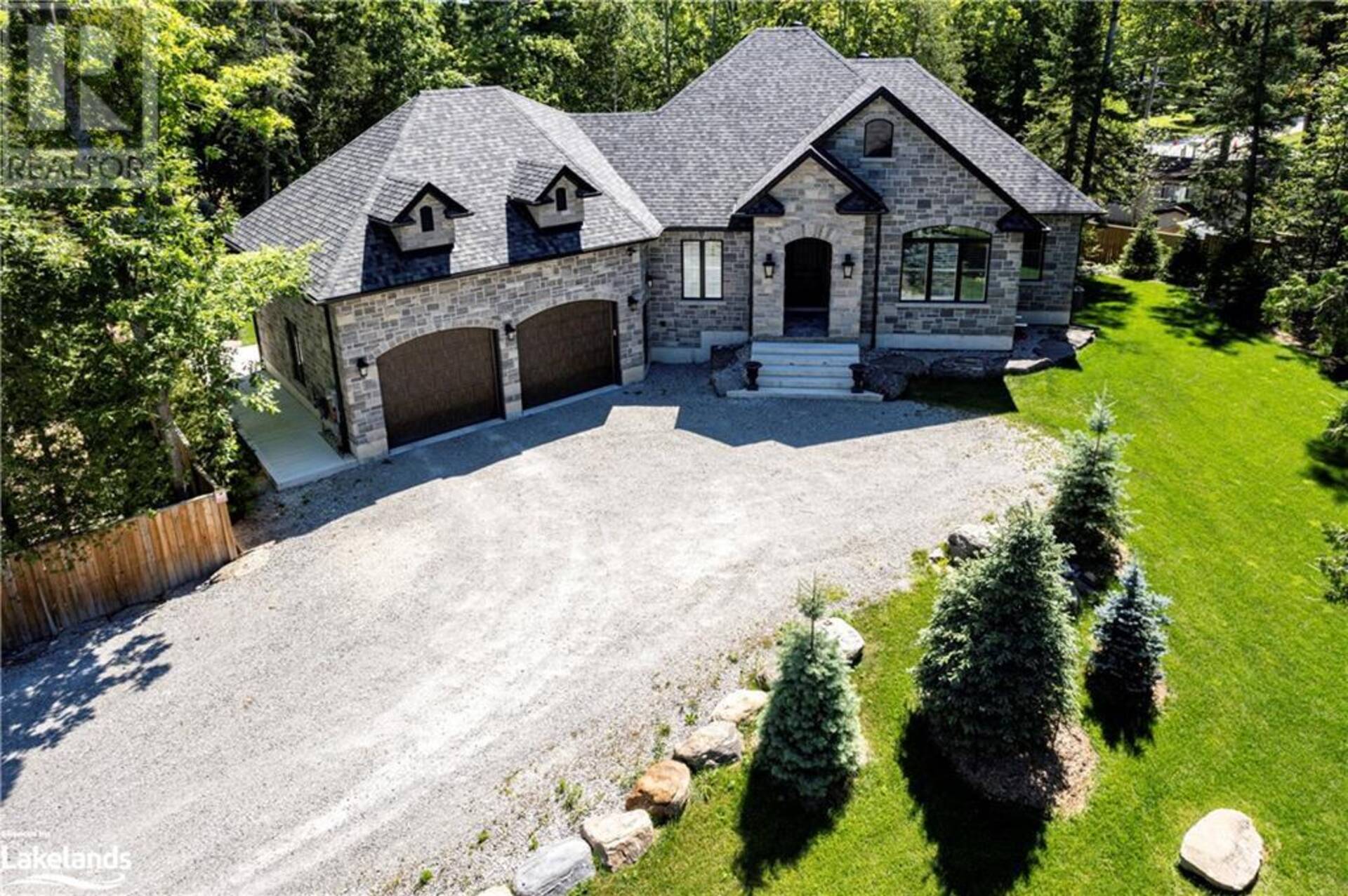 833 EASTDALE Drive Wasaga Beach