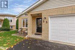 55 DILLON Drive Collingwood