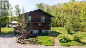 1107 FALKENBURG Road Bracebridge