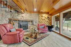 2983 WHELAN Way Washago