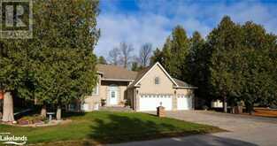 26 FAIRWAY Crescent Wasaga Beach