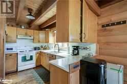 30 MCVITTIE Island Bracebridge