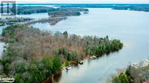 30 MCVITTIE Island Bracebridge