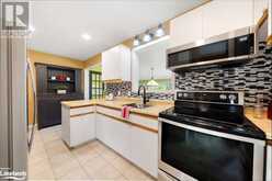 26 632 Highway Rosseau