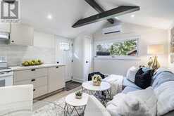 15 D LANE Collingwood