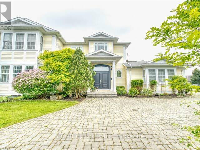 13 HARBOUR COURT Bluewater Ontario