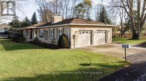 157 WILLIAM STREET N Central Huron