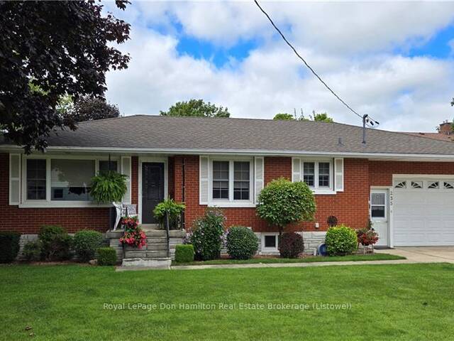 235 LILLICO AVENUE S North Perth Ontario