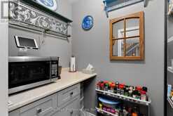 1005 LAIDLAW AVENUE Gravenhurst