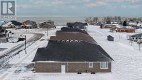 432 COAST DRIVE Goderich 