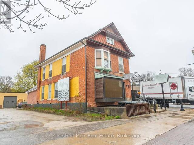 715 2ND AVENUE E Owen Sound