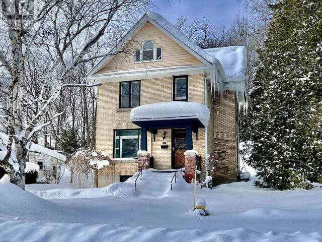 1588 5TH A AVENUE W Owen Sound