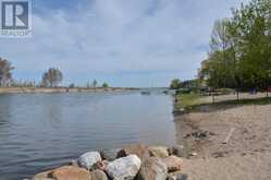 32 SANDY COAST CRESCENT Wasaga Beach