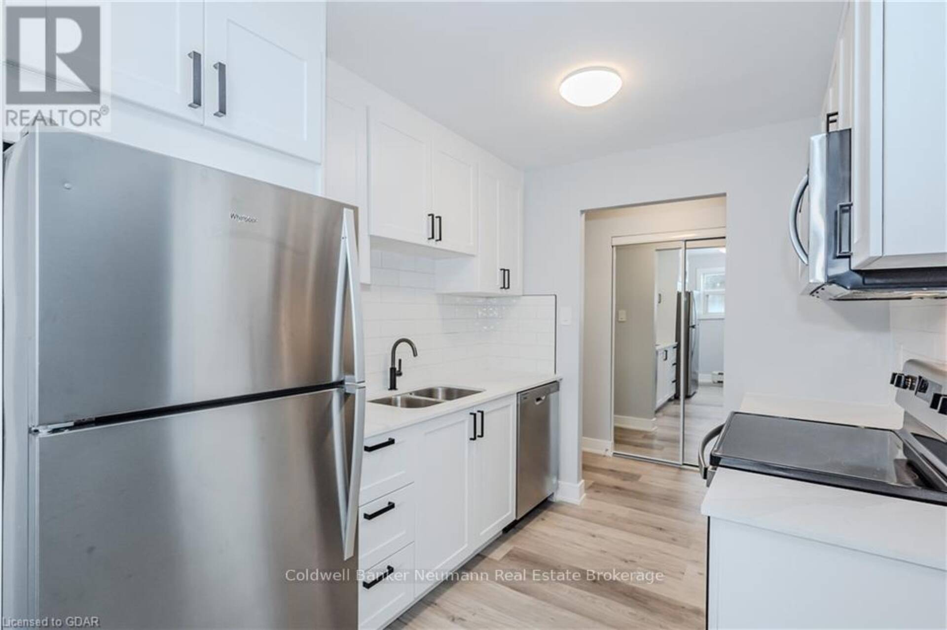 204 - 10 GLENBROOK DRIVE Guelph