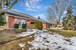 51 CHERRY BLOSSOM CIRCLE Guelph