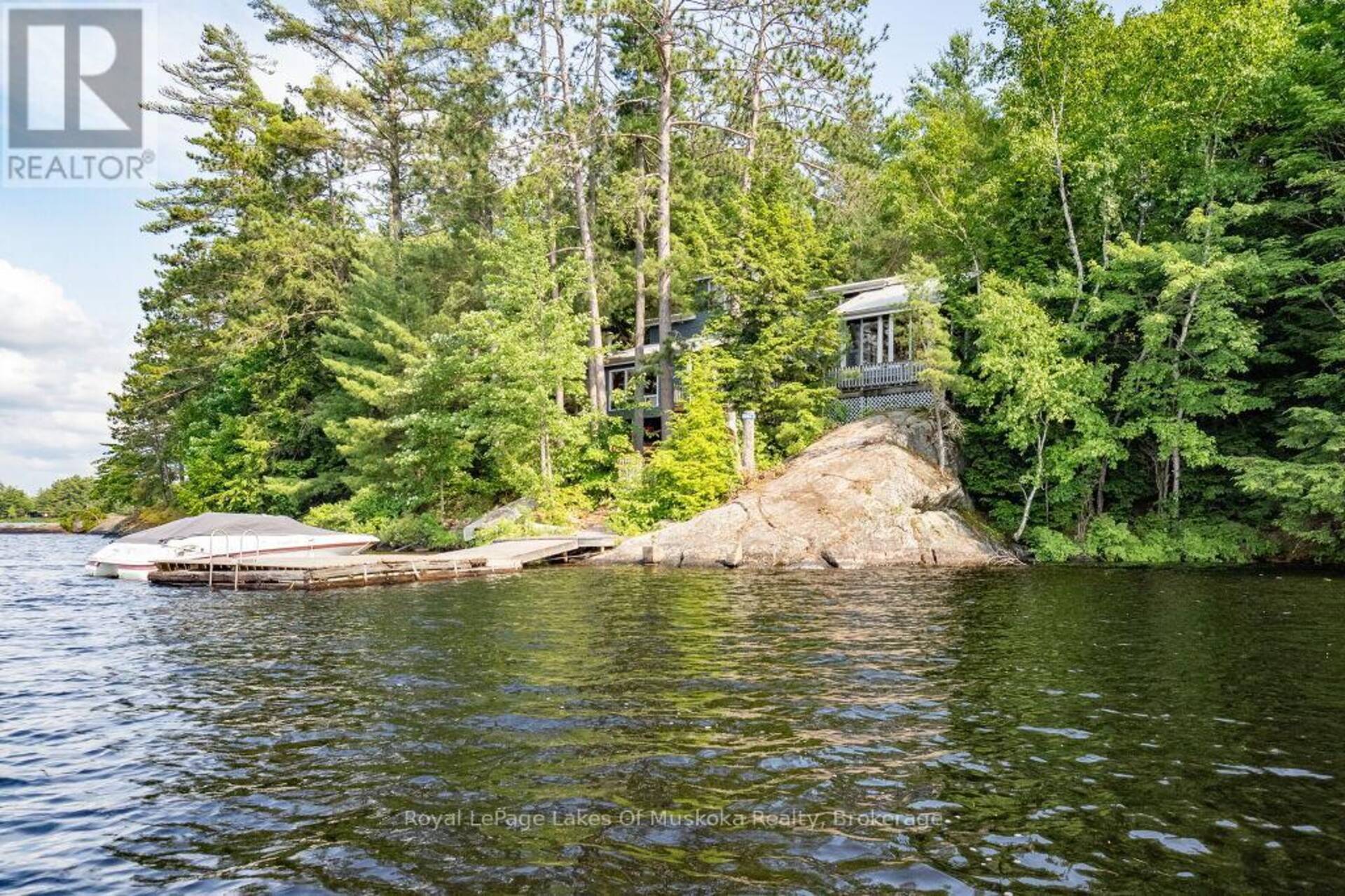 3 ISLAND 15KL Gravenhurst