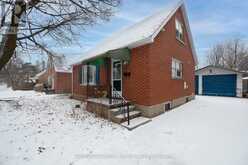 32 DIETZ AVENUE S Waterloo