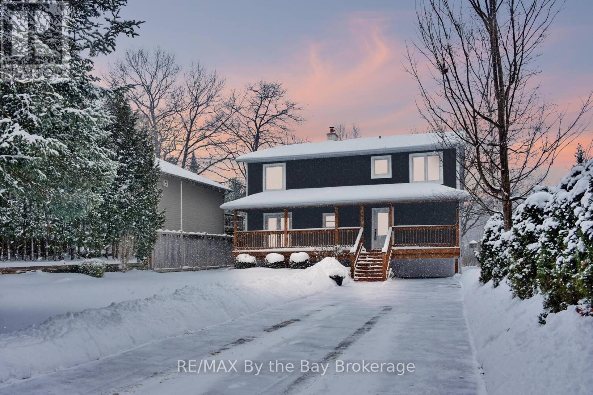 104 KNOX ROAD E Wasaga Beach