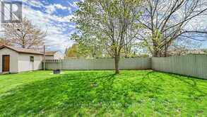 4 DUCHARME CRESCENT Bluewater