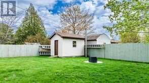 4 DUCHARME CRESCENT Bluewater