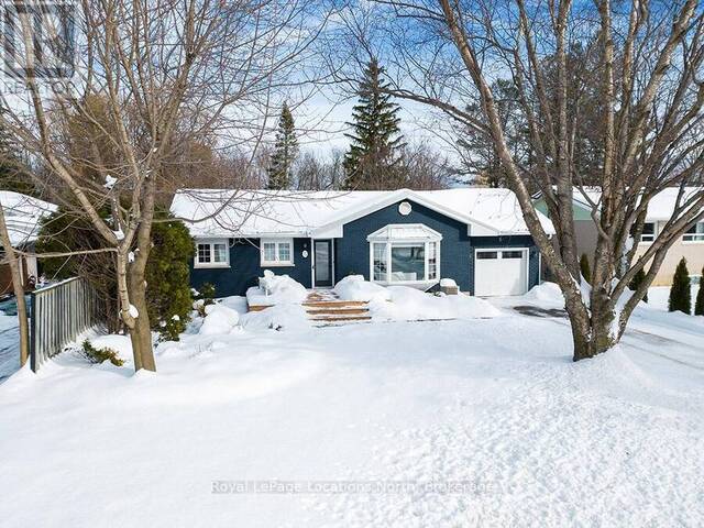 32 NAPIER STREET E Thornbury Ontario