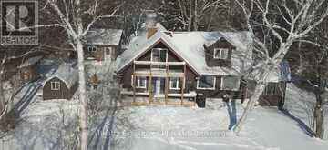 739 DEER LAKE ROAD Parry Sound, District