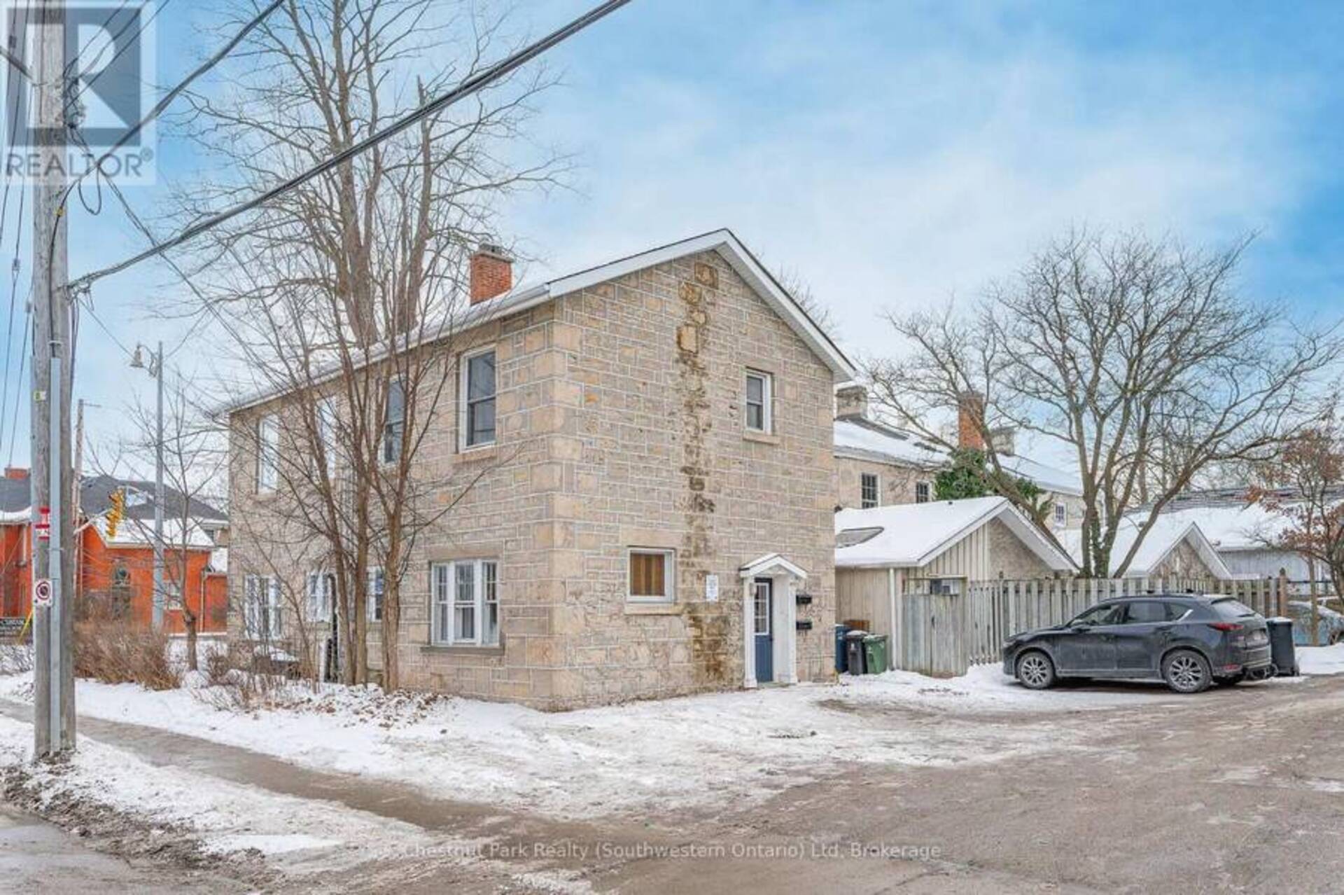 240 WOOLWICH STREET Guelph