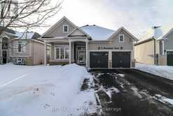 9 BROADPOINT STREET Wasaga Beach