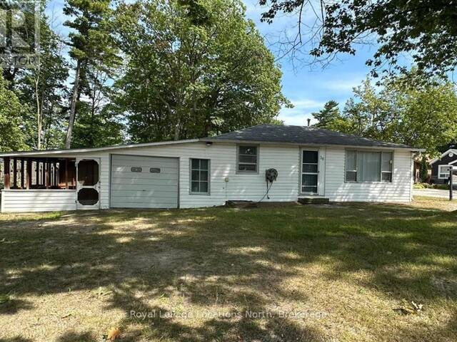 38 LAIDLAW STREET Wasaga Beach