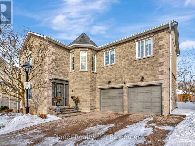 11 - 25 MANOR PARK CRESCENT Guelph