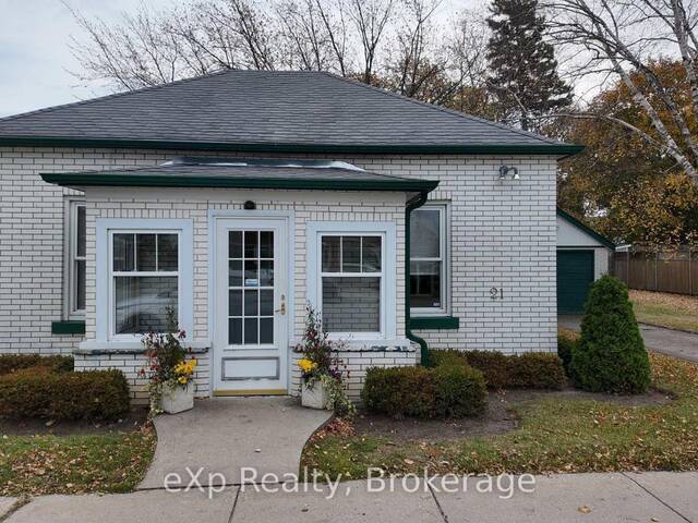 21 GROSVENOR STREET N Saugeen Shores Ontario