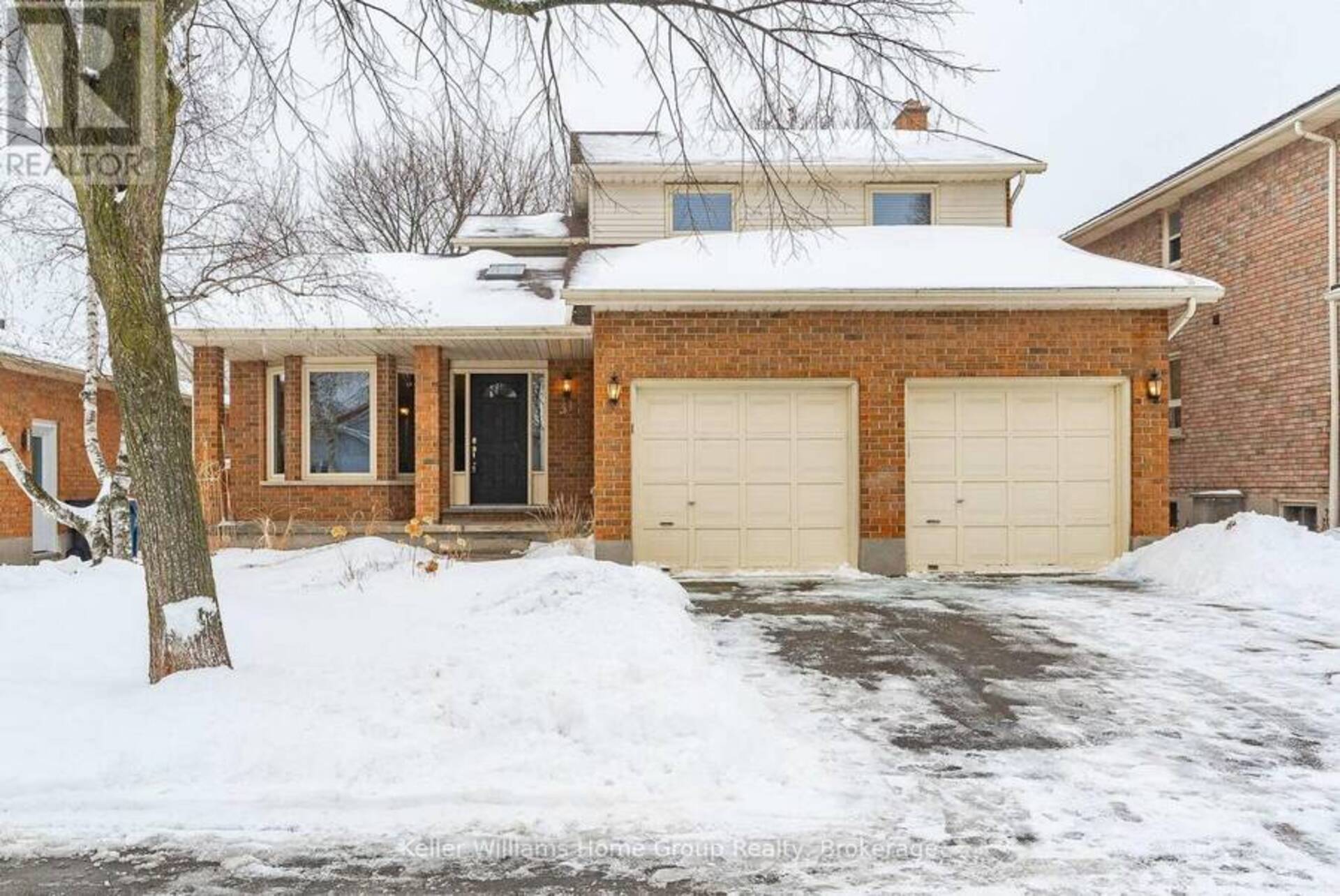 31 PINETREE DRIVE Guelph